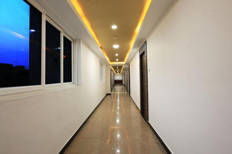 Hotel Sai International Chennai Eksteriør billede